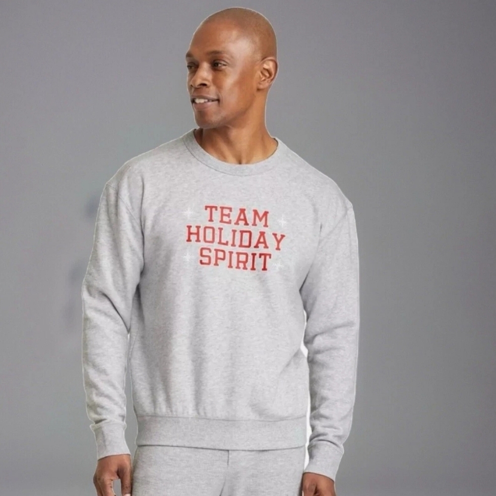 Wondershop Men's "Team Holiday Spirit" Gray Sweatshirt